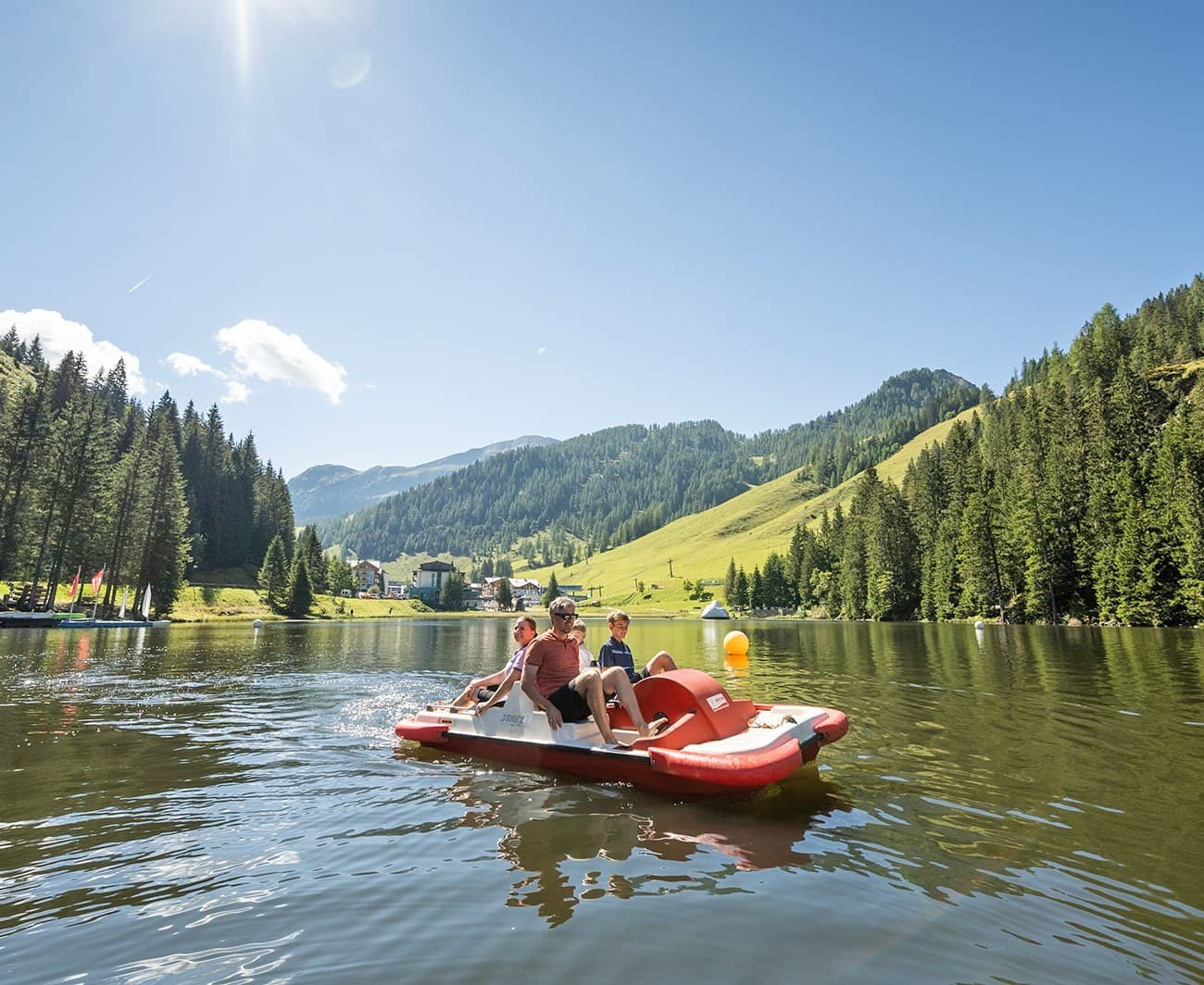 Tretbootfahren am Zauchensee